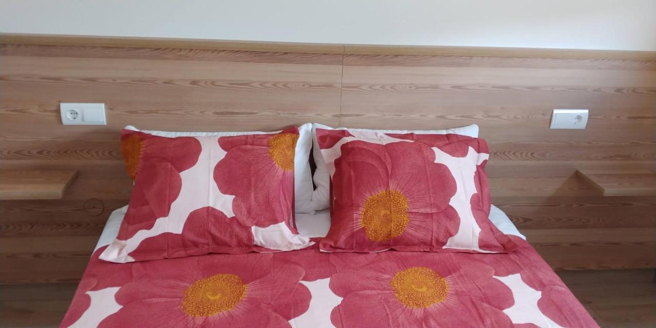 Apartamentos Turisticos Magencio Carucedo Luaran gambar